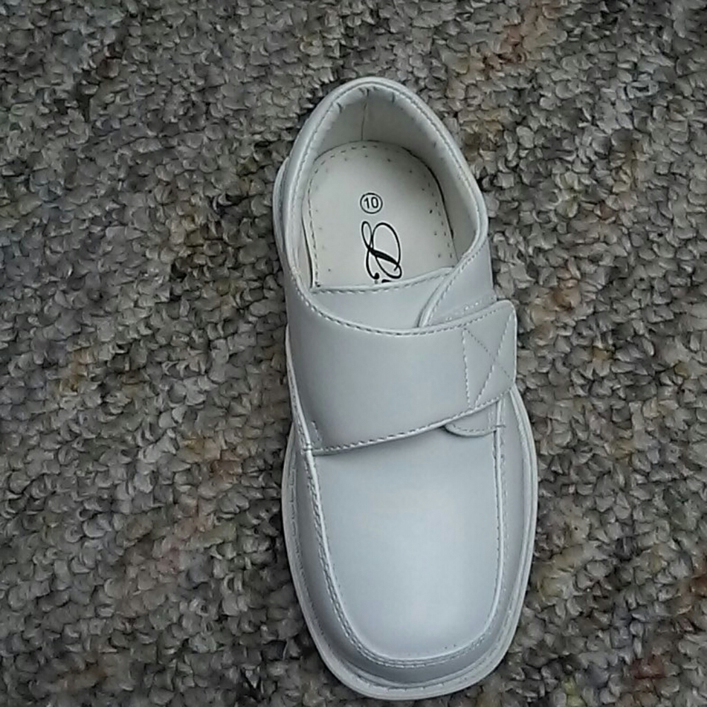Shoes - Picture 2 of 3
